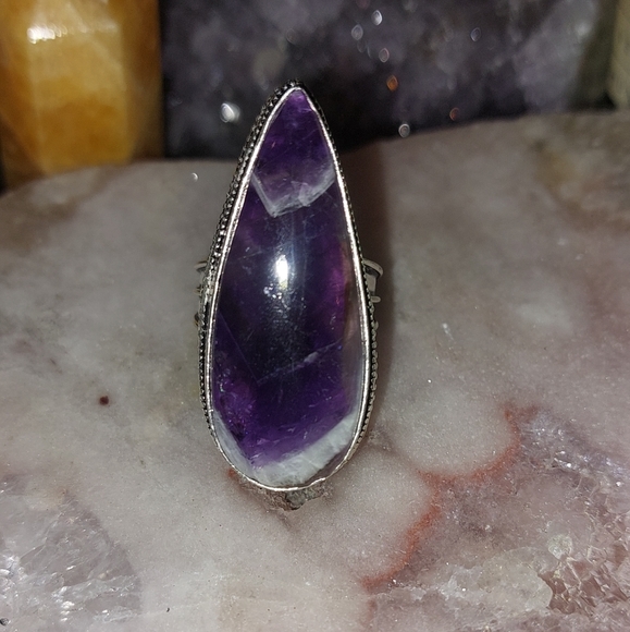 Chevron Amethyst High Setting Statement Ring - Picture 4 of 7